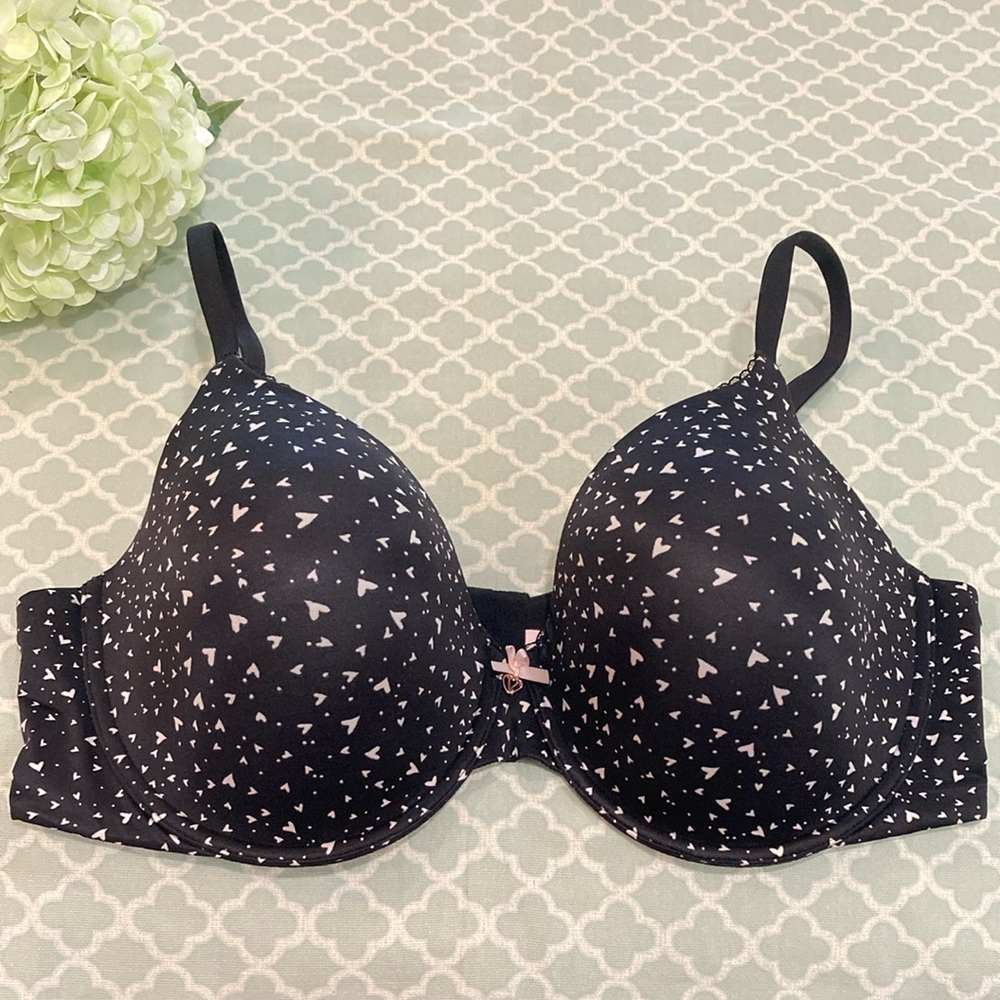 Victoria’s Secret Body Lined Perfect Coverage Black White Hearts 40D